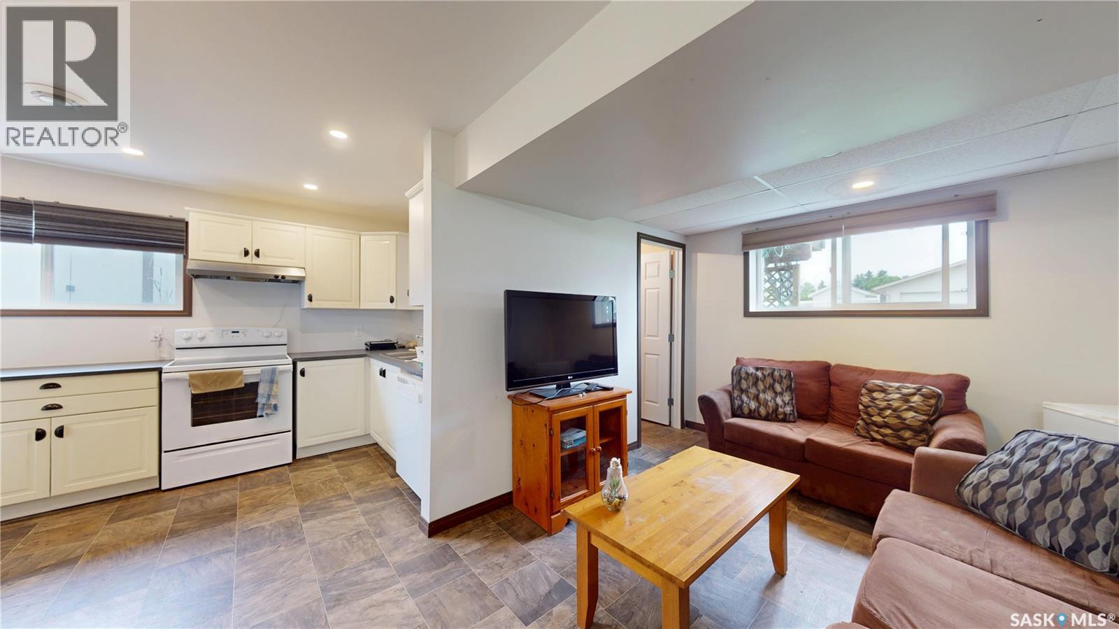 208 Kelly STREET - 25