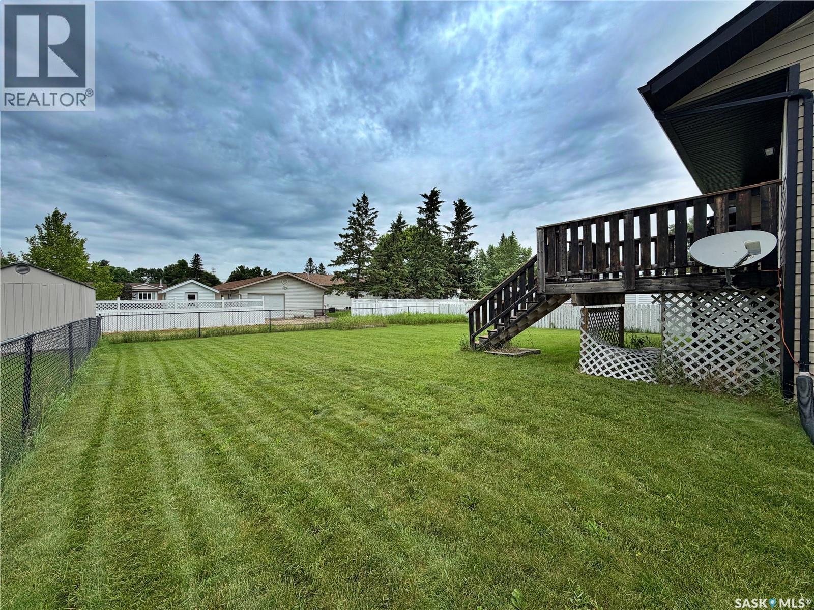 208 Kelly STREET - 3