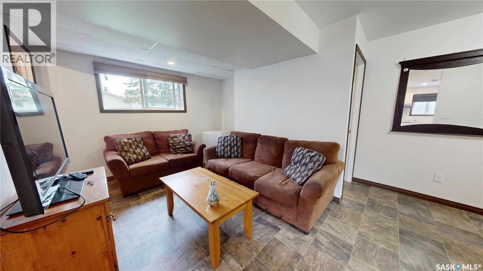 208 Kelly STREET - 30