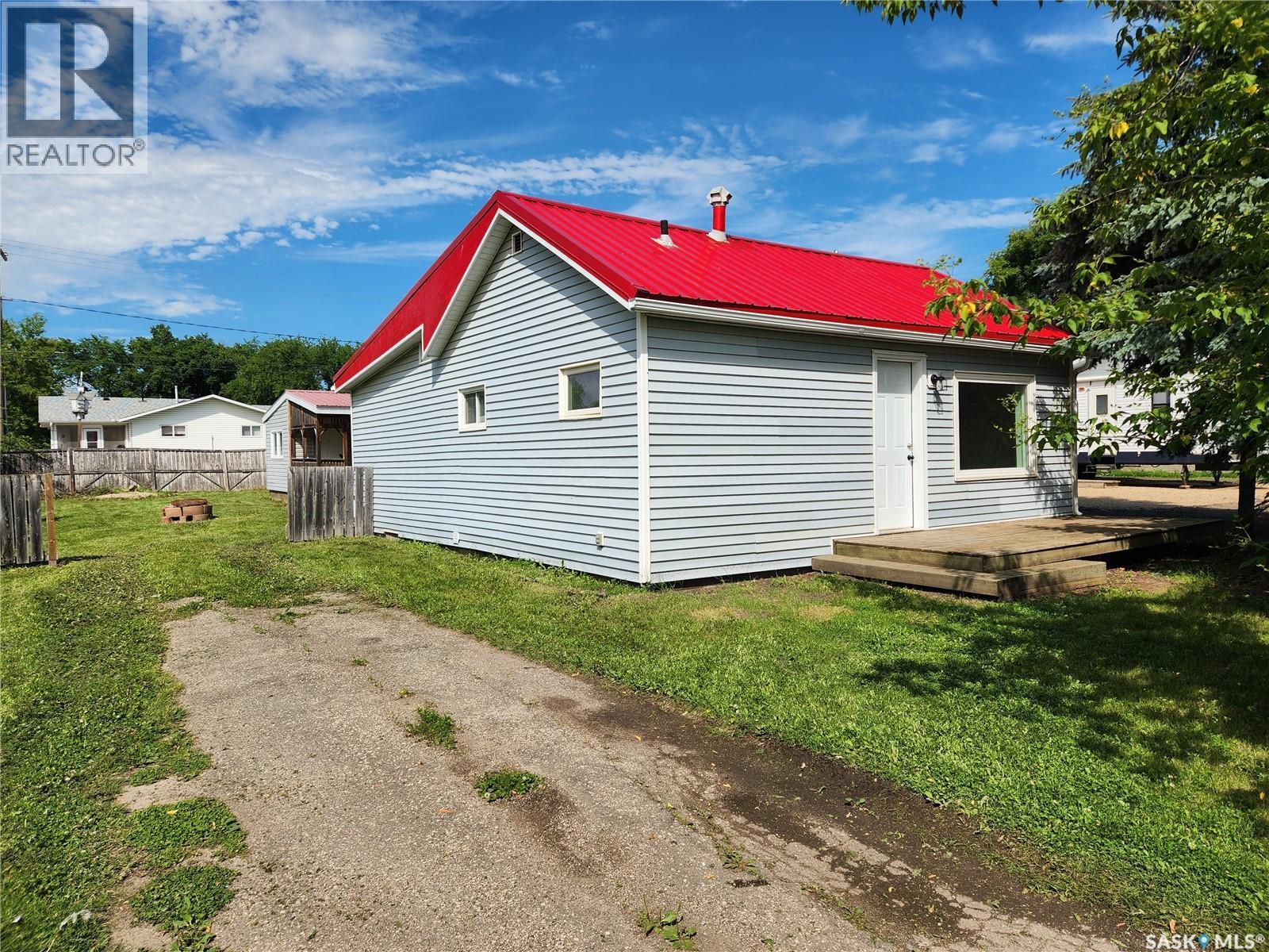 811 97th AVENUE - 1