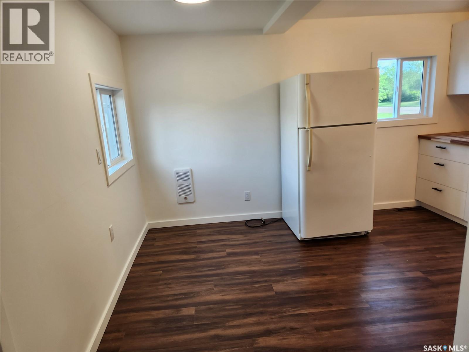 811 97th AVENUE - 13