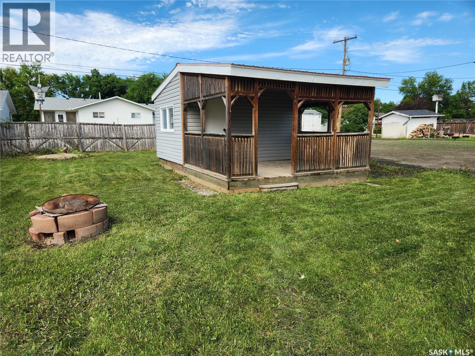811 97th AVENUE - 17