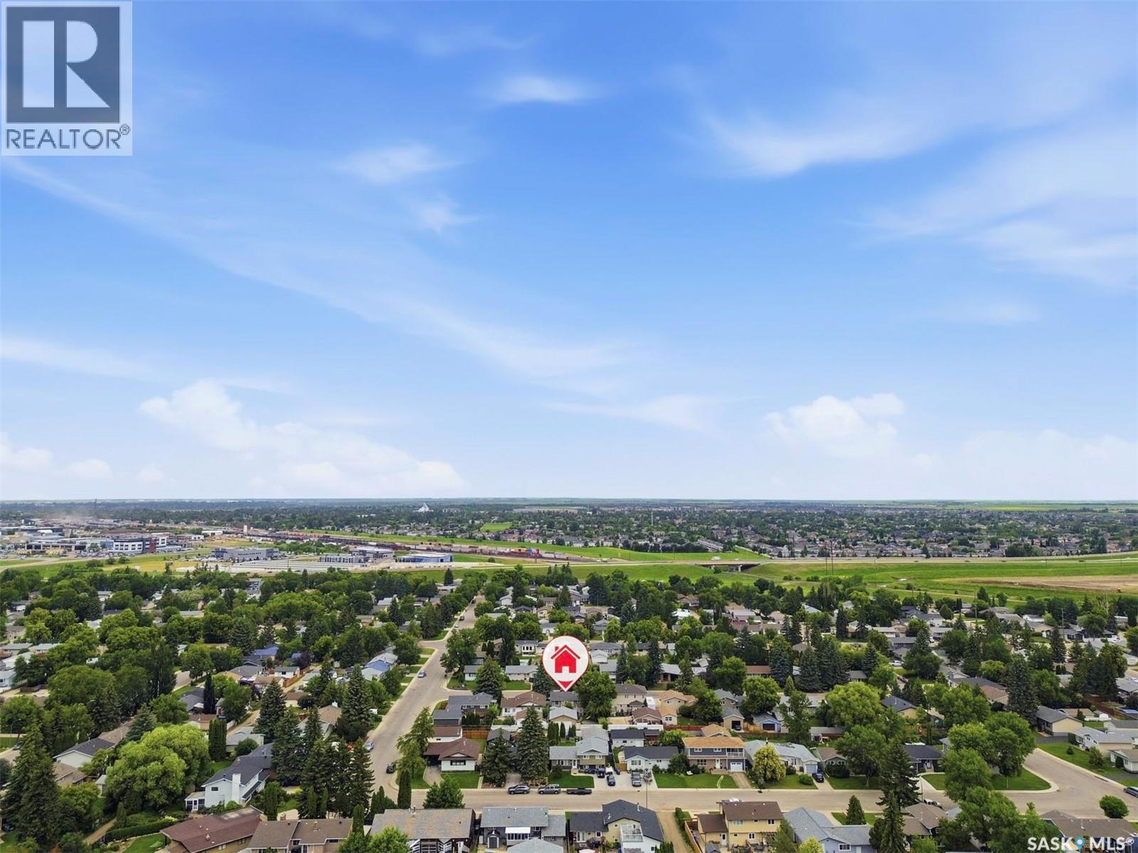 210 Laval CRESCENT - Image 43