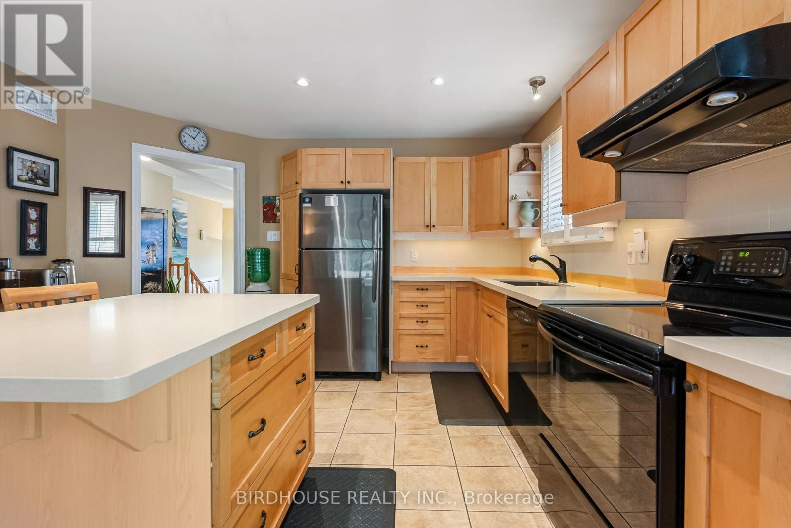 2309 SUMAC STREET - 13