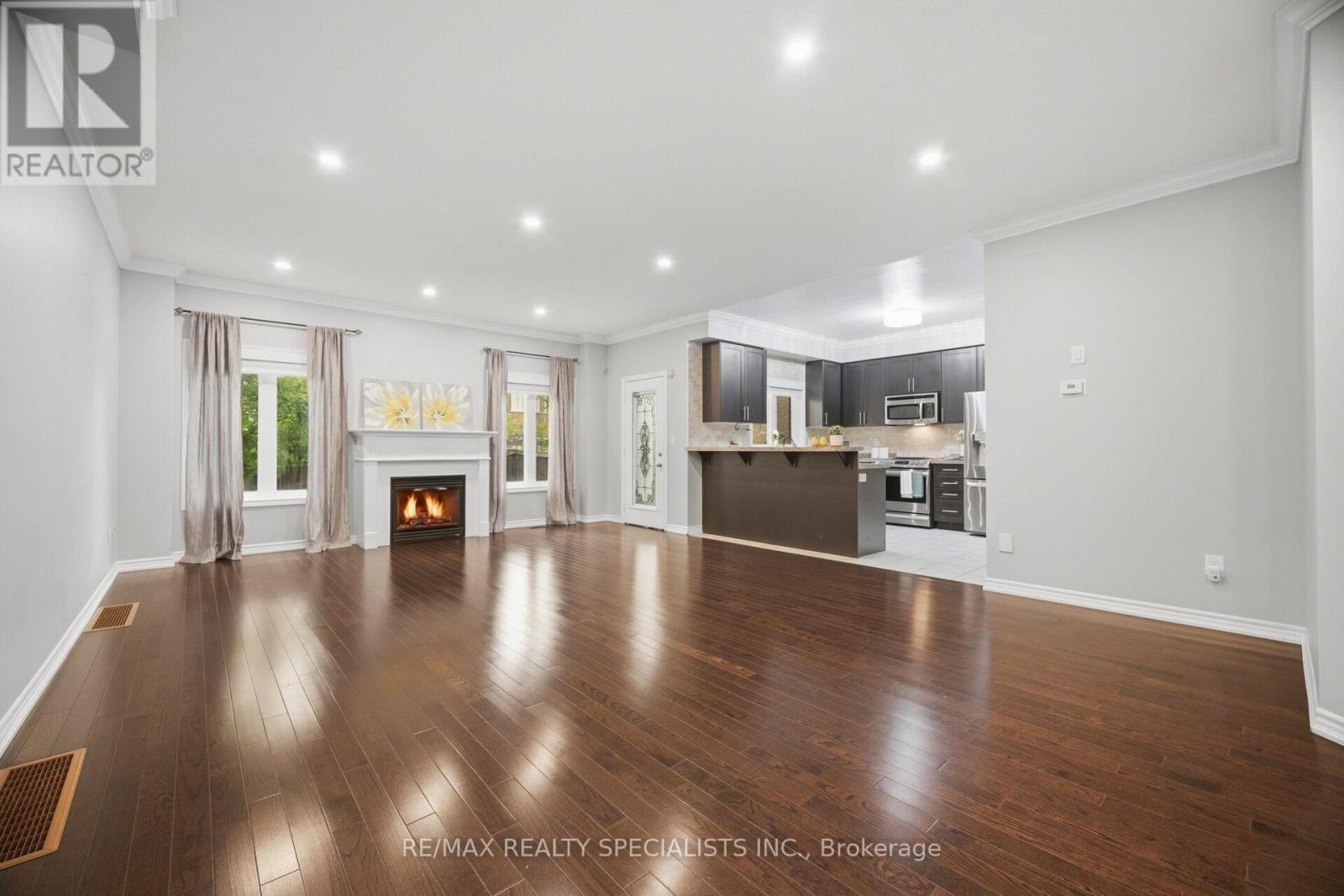 227 MINTO CRESCENT - 13