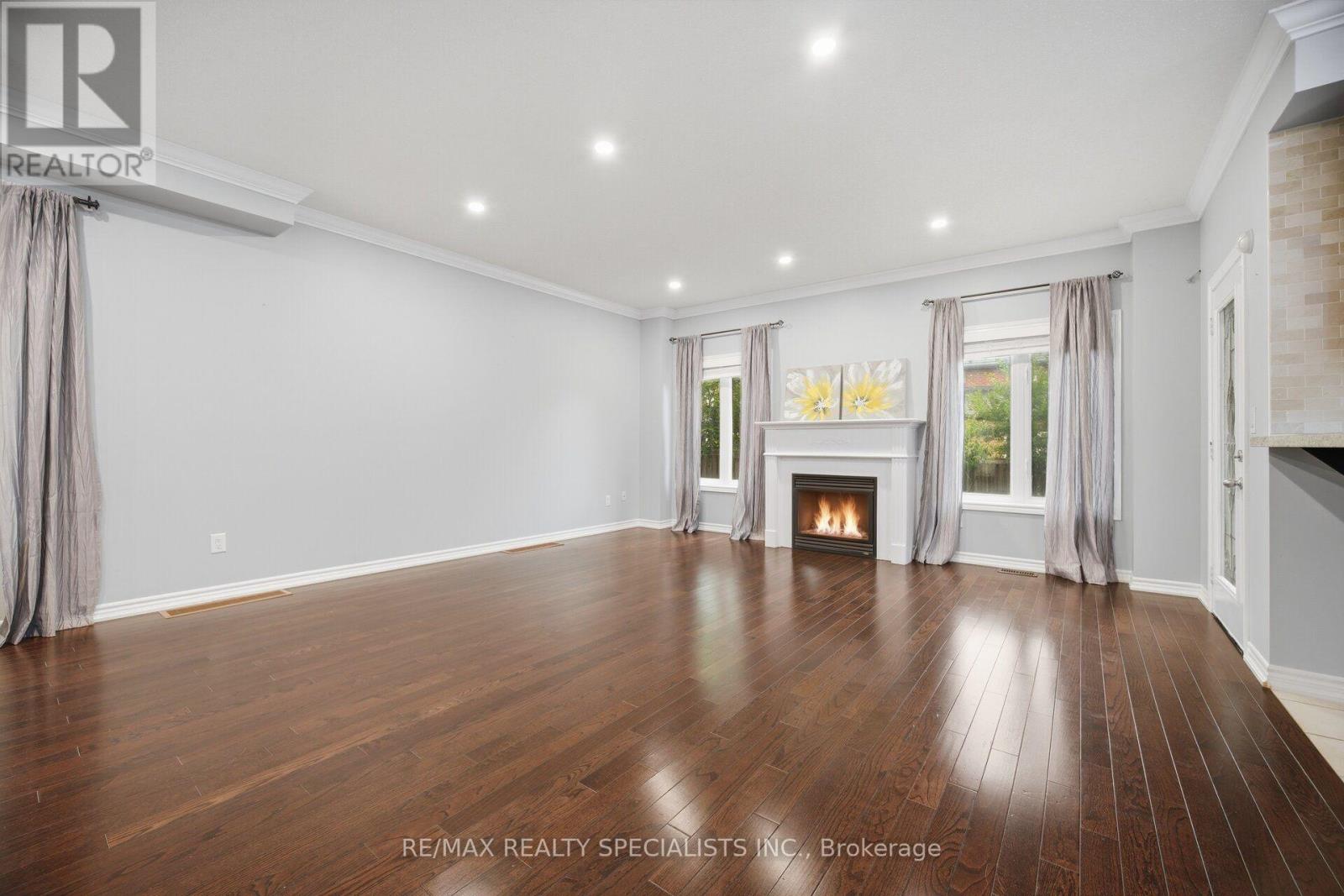 227 MINTO CRESCENT - 14