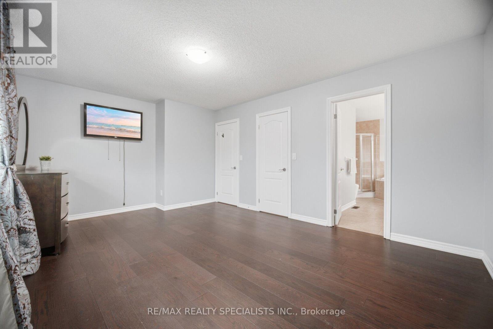 227 MINTO CRESCENT - 29