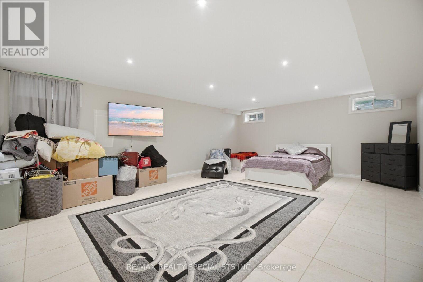 227 MINTO CRESCENT - 43