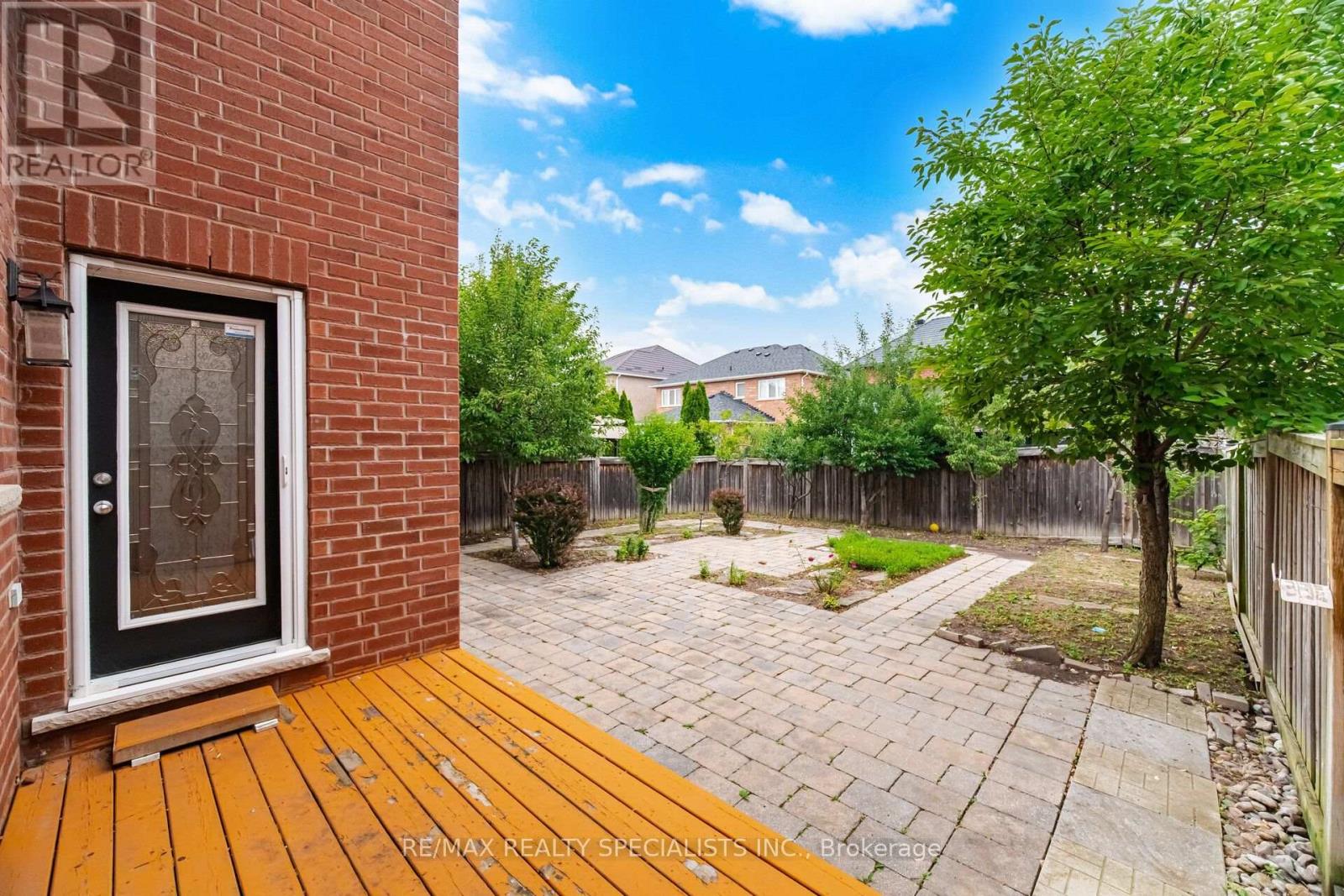 227 MINTO CRESCENT - 47