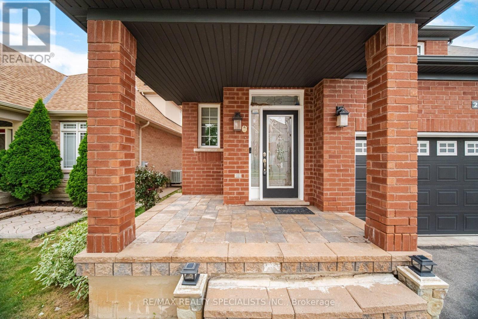 227 MINTO CRESCENT - 6