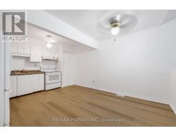 82 - 248 John Garland Boulevard, Toronto, ON M9V1N8 Photo 11