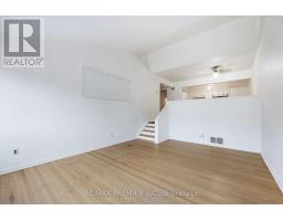 82 - 248 John Garland Boulevard, Toronto, ON M9V1N8 Photo 8