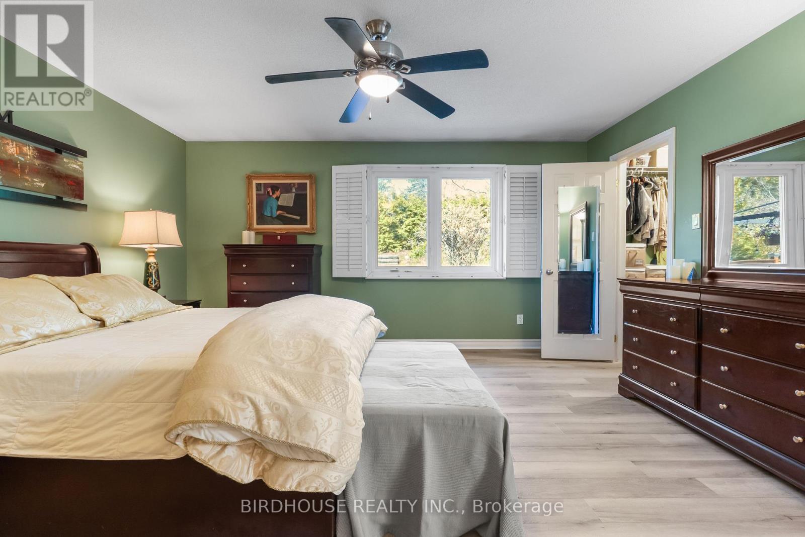 2309 SUMAC STREET - 19