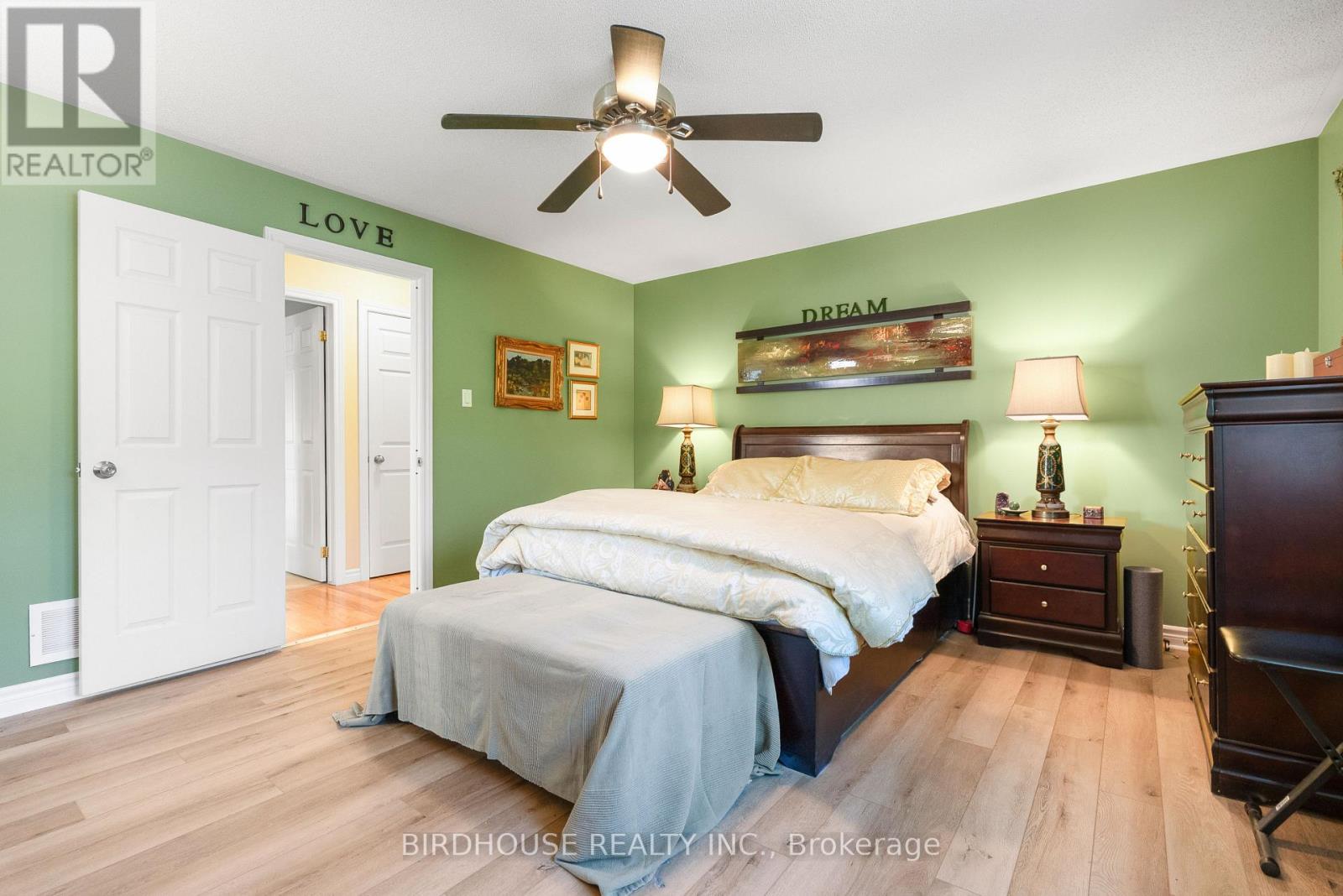 2309 SUMAC STREET - 22
