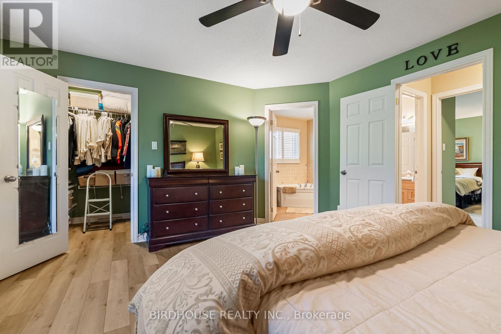 2309 SUMAC STREET - 21