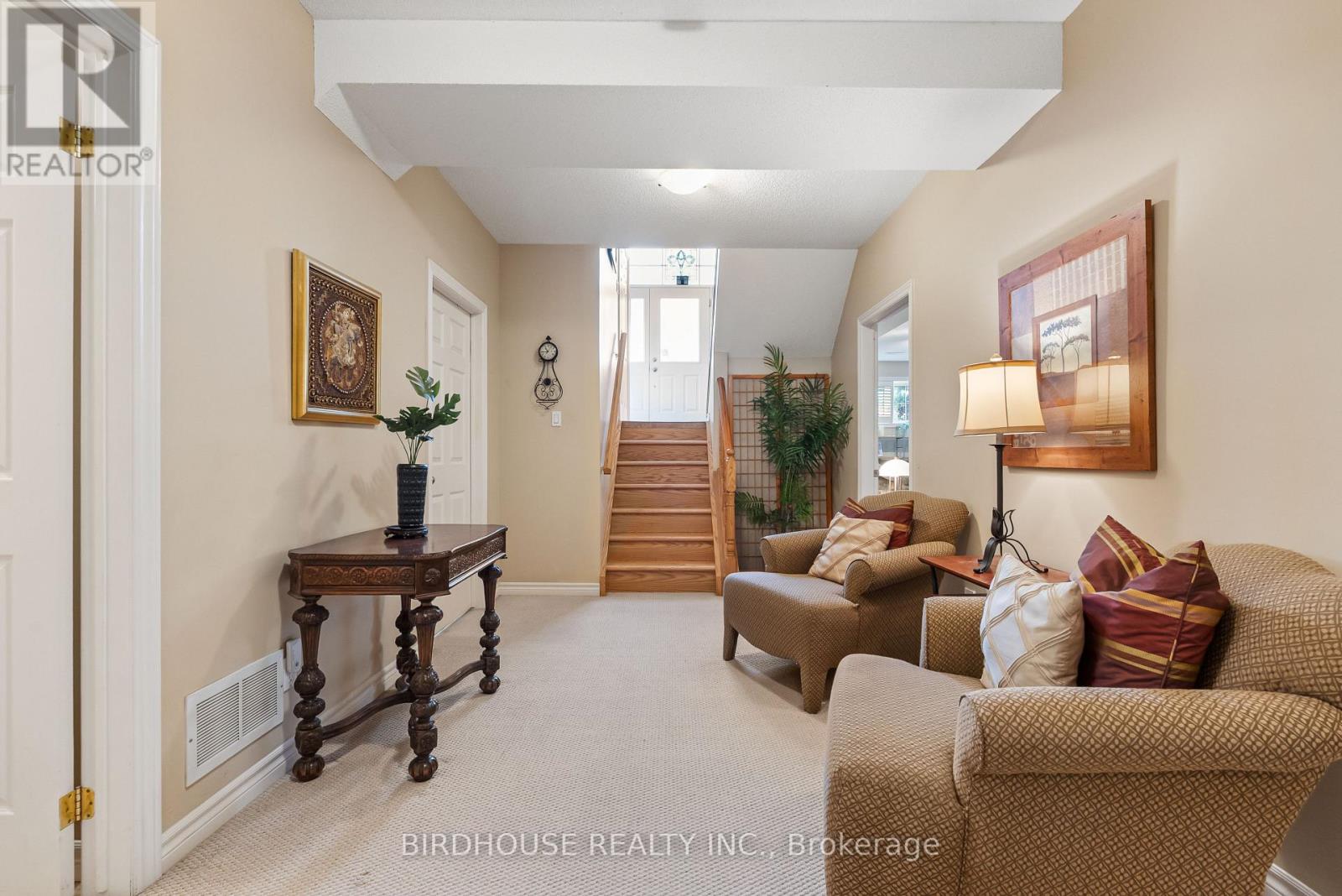 2309 SUMAC STREET - 28
