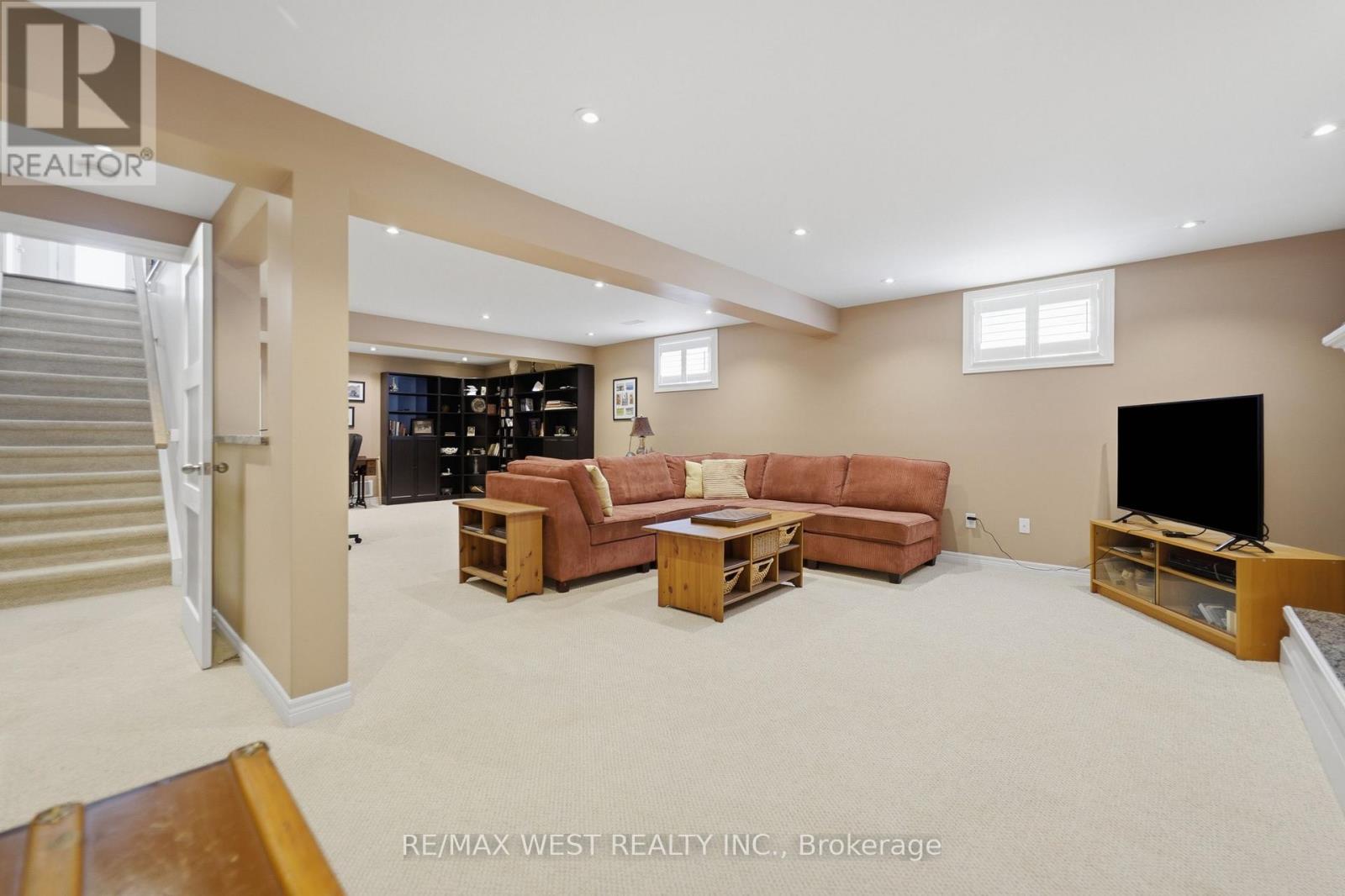 184 TANNERS DRIVE - Image 8