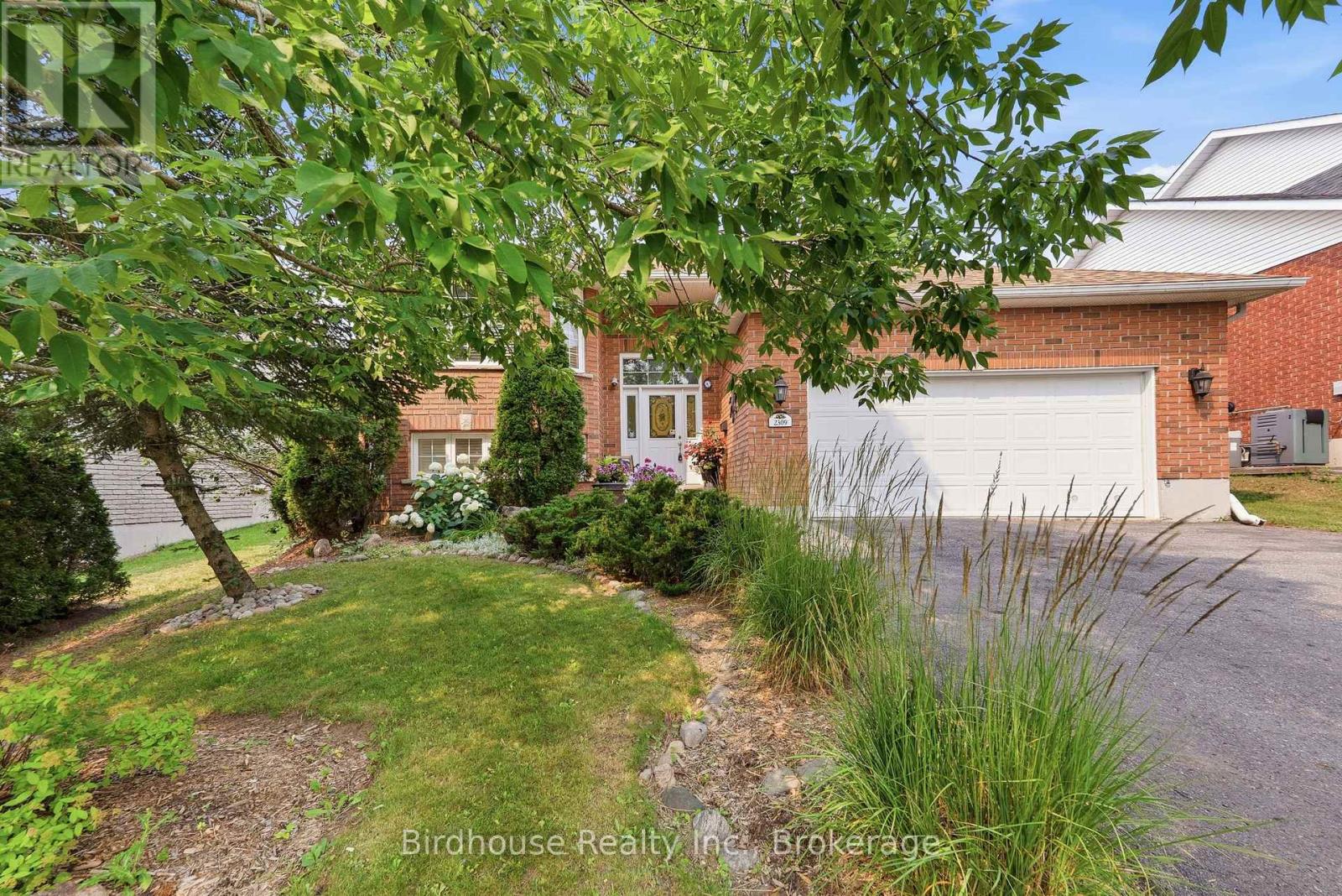 2309 SUMAC STREET - 3