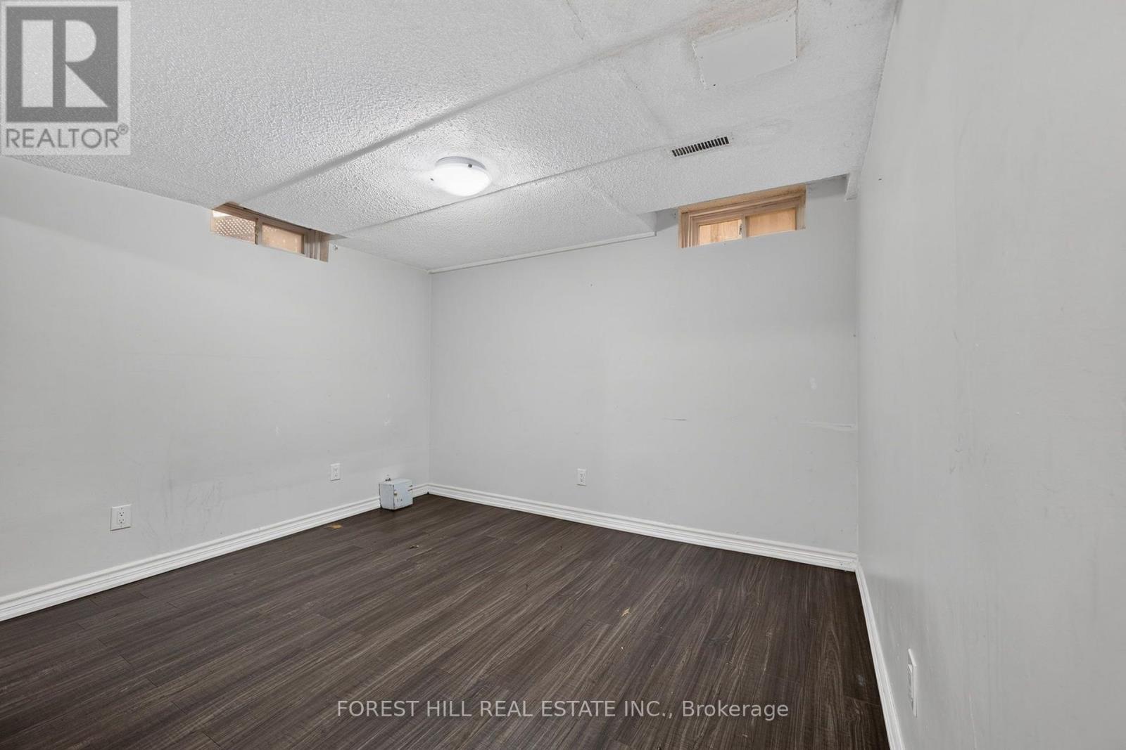 55 CASTLEHILL ROAD - 35