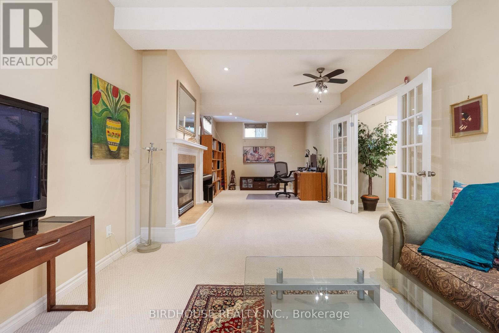 2309 SUMAC STREET - 32