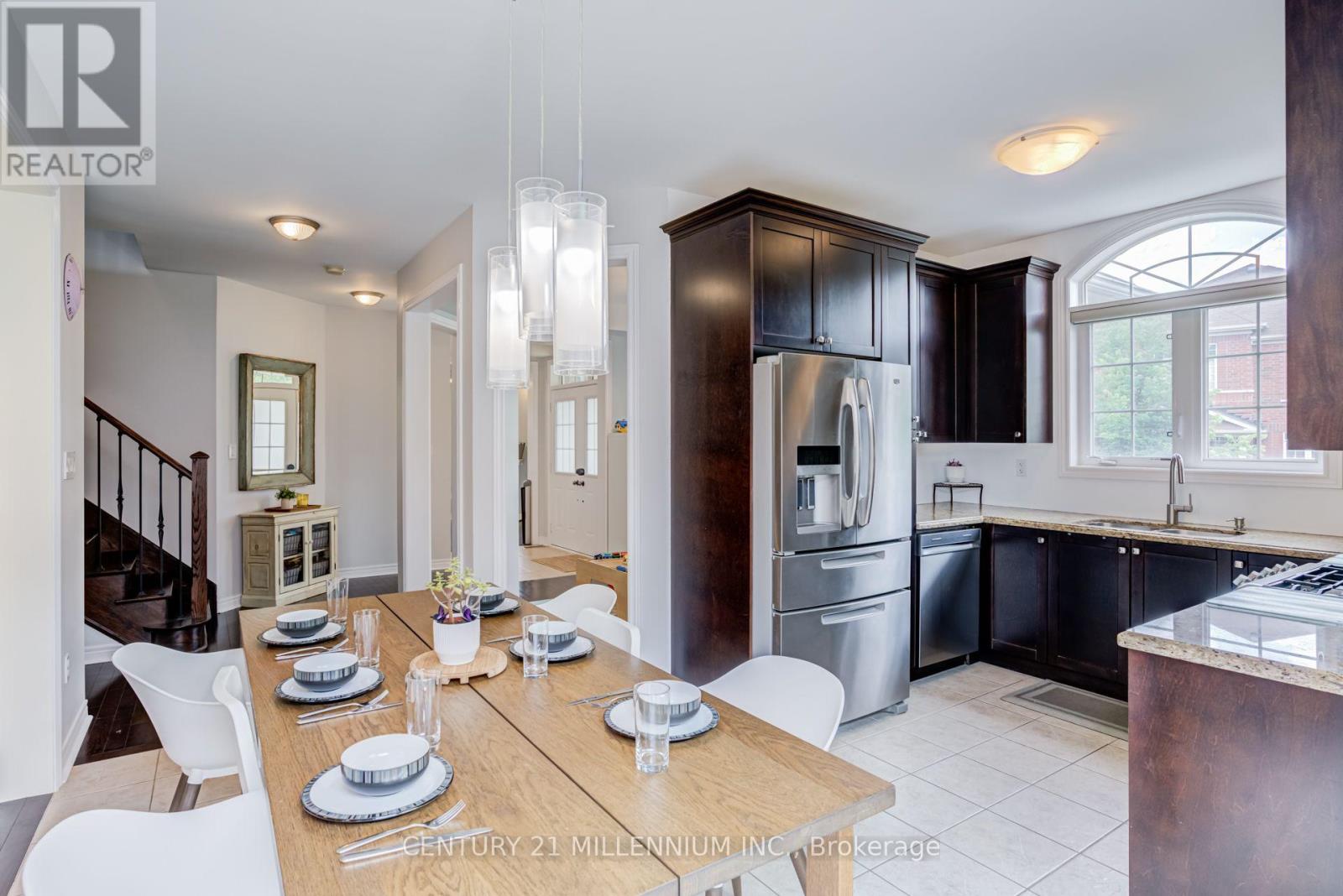 36 PLATFORM CRESCENT - 17