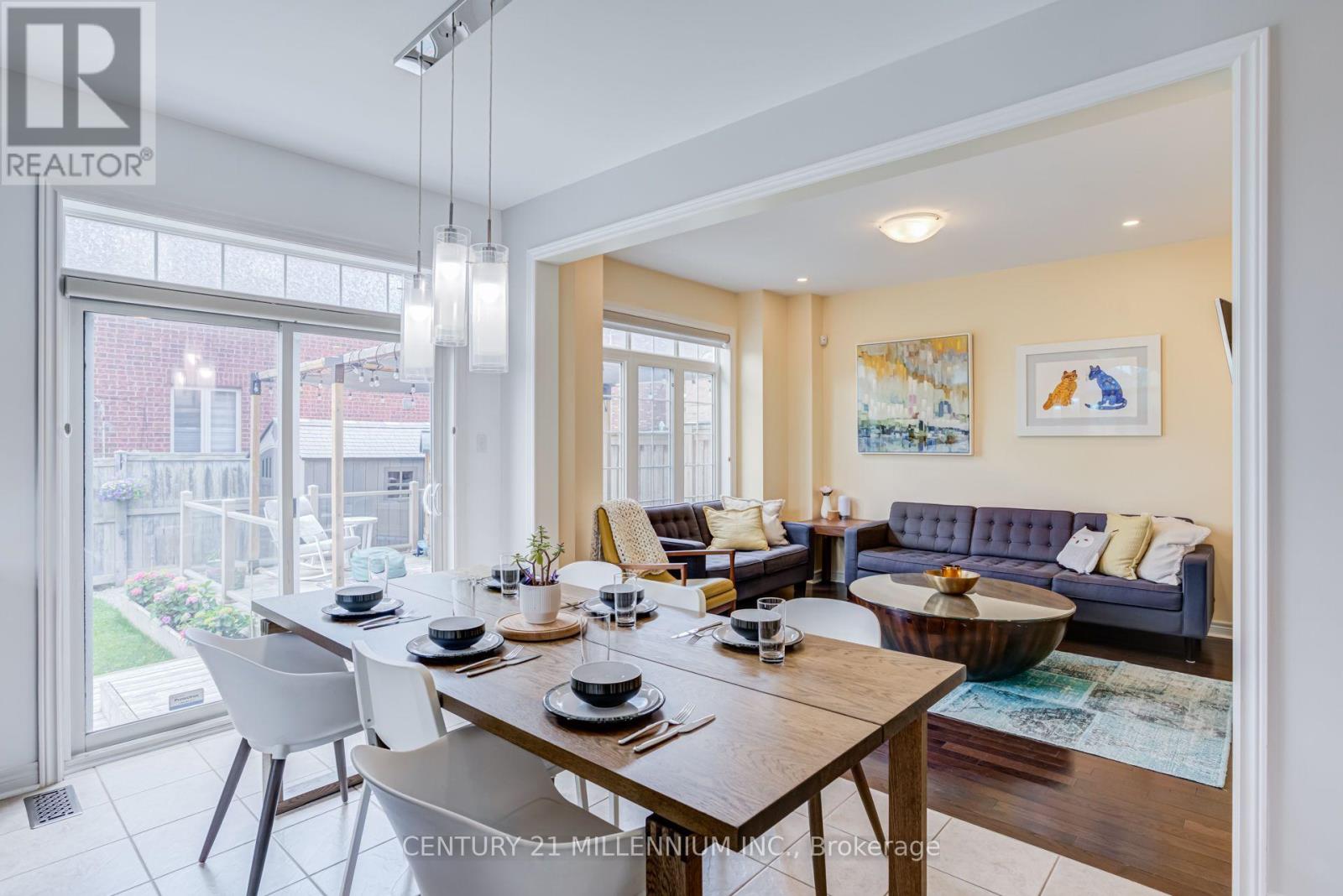 36 PLATFORM CRESCENT - 18