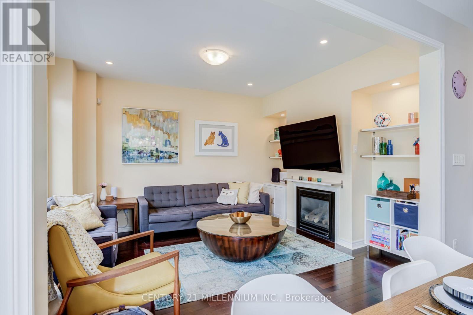 36 PLATFORM CRESCENT - 20