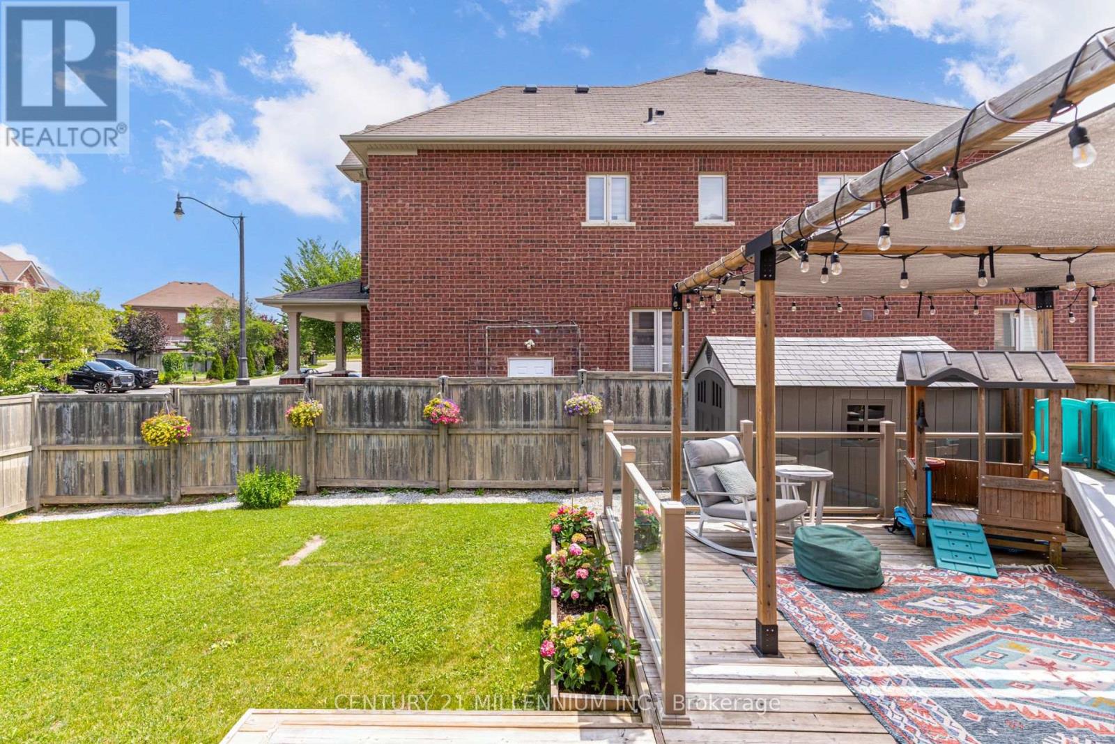 36 PLATFORM CRESCENT - 39