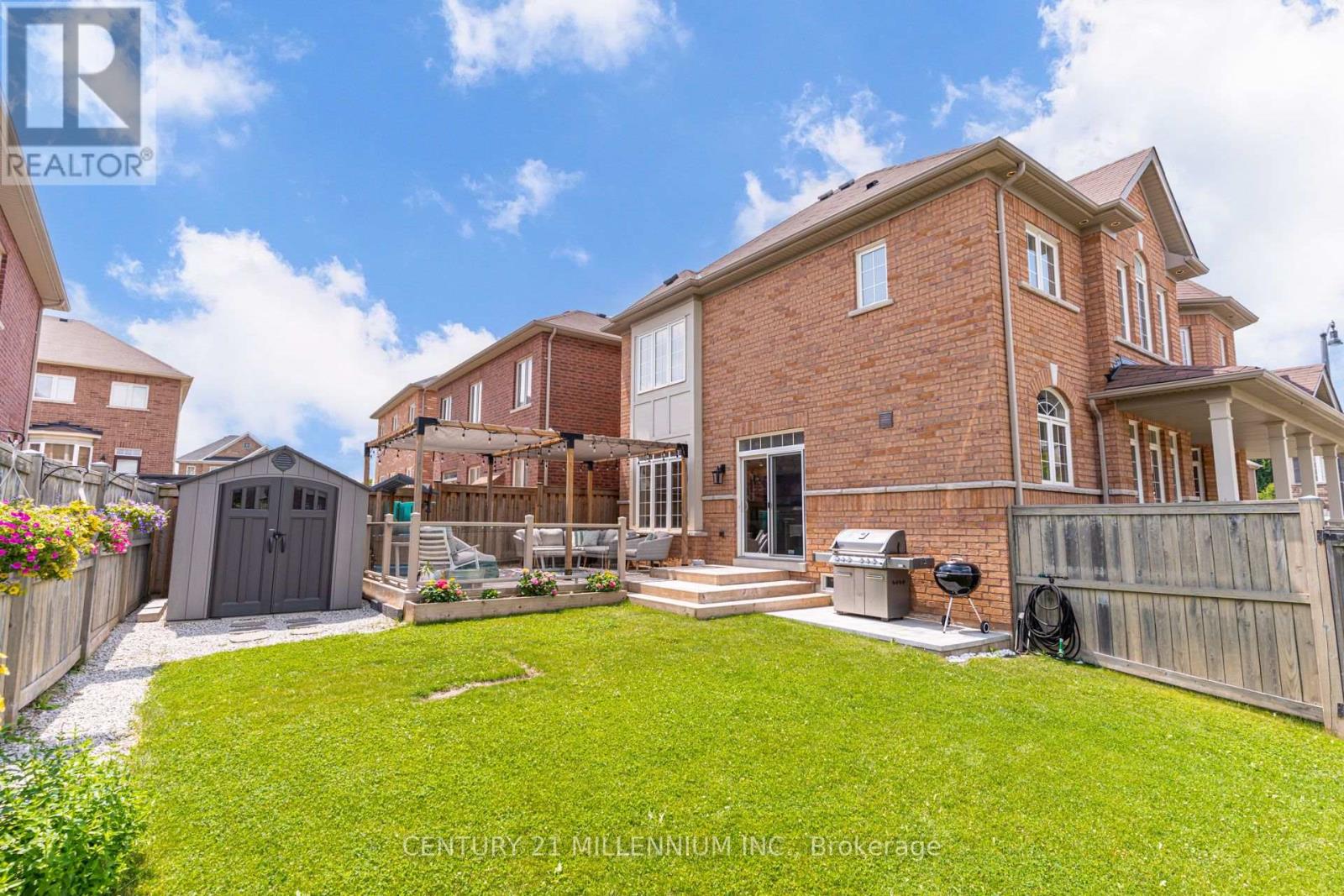 36 PLATFORM CRESCENT - 40