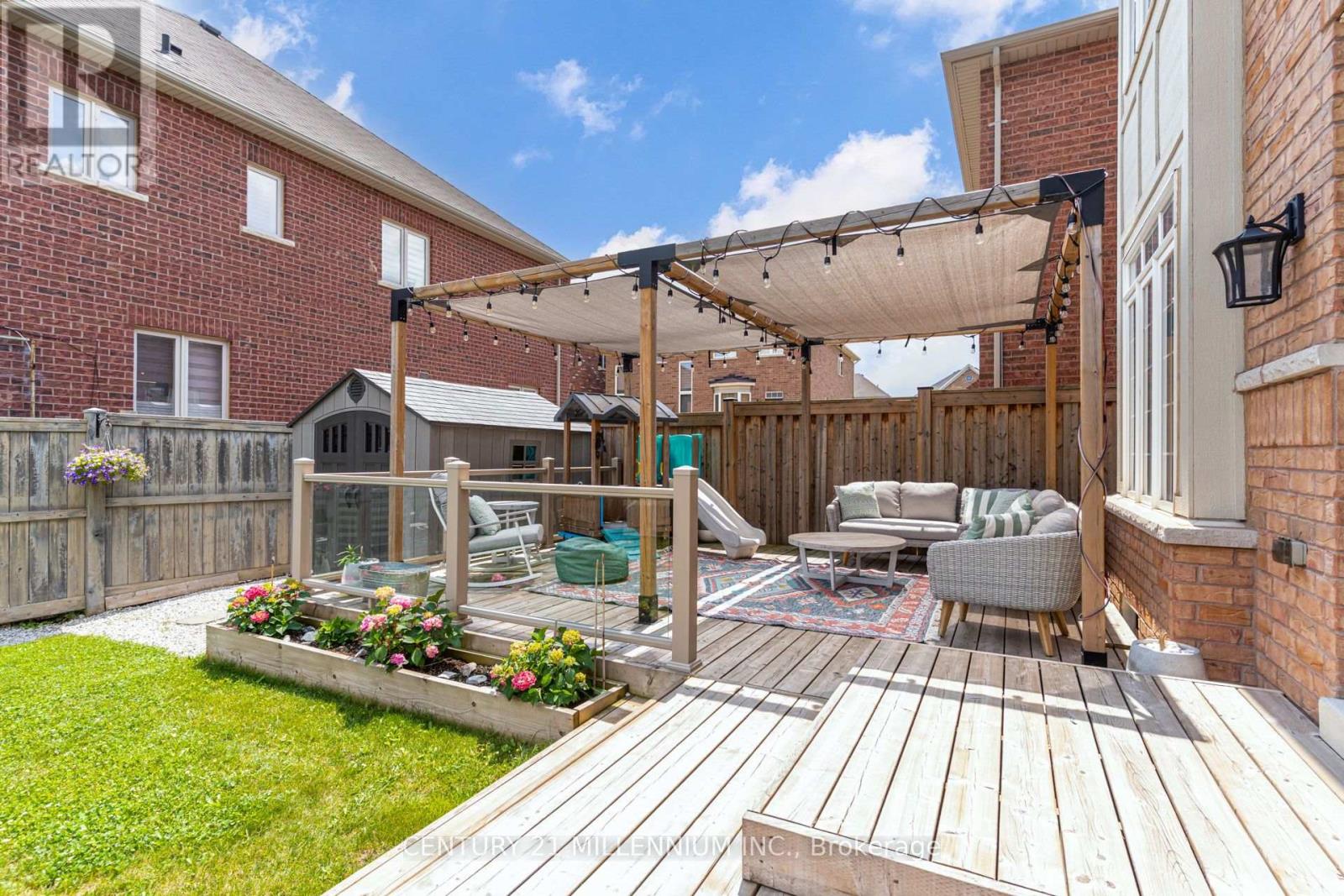 36 PLATFORM CRESCENT - 41