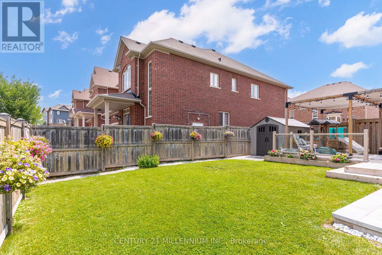36 PLATFORM CRESCENT - 48