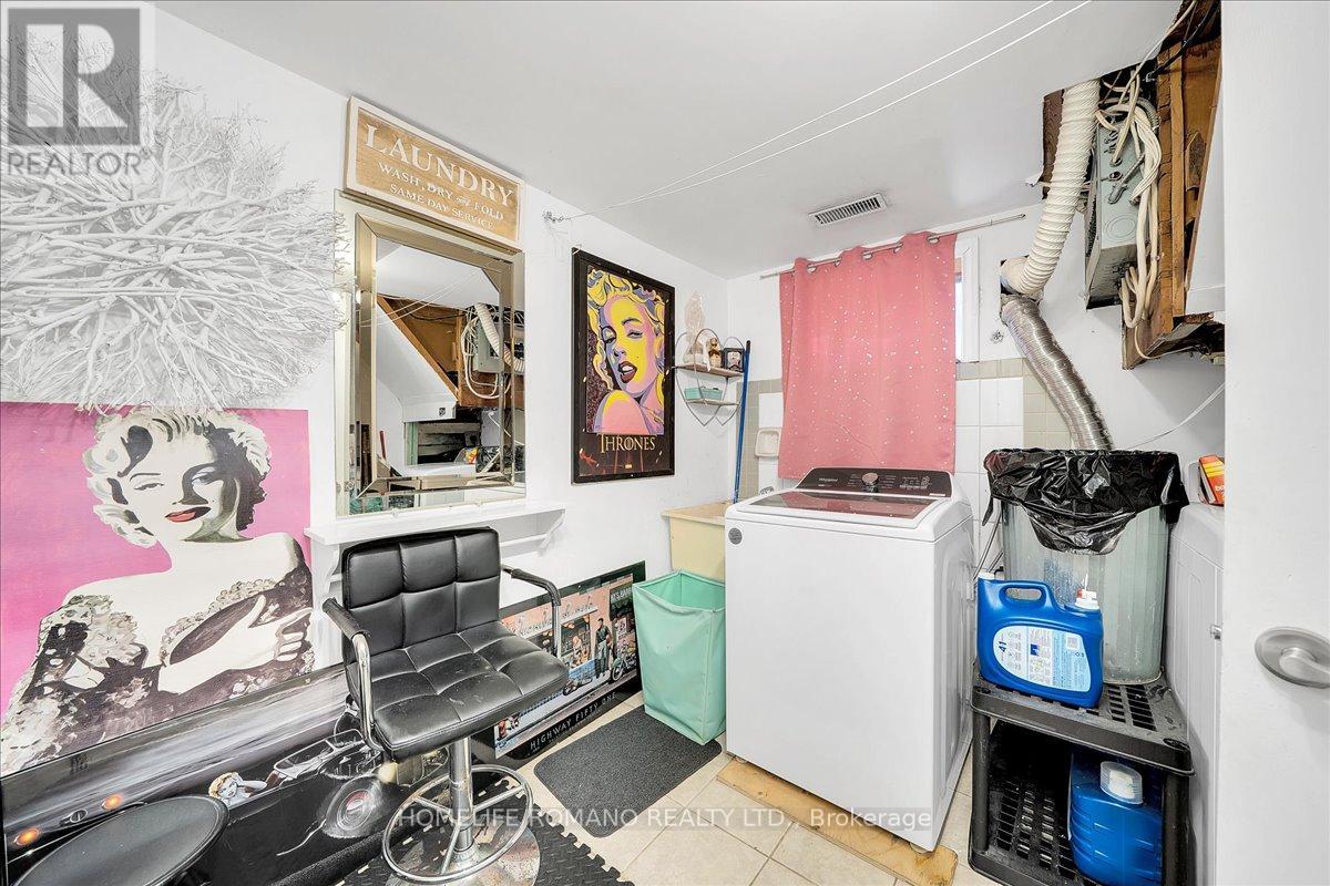 5 CUFFLEY CRESCENT S - 20