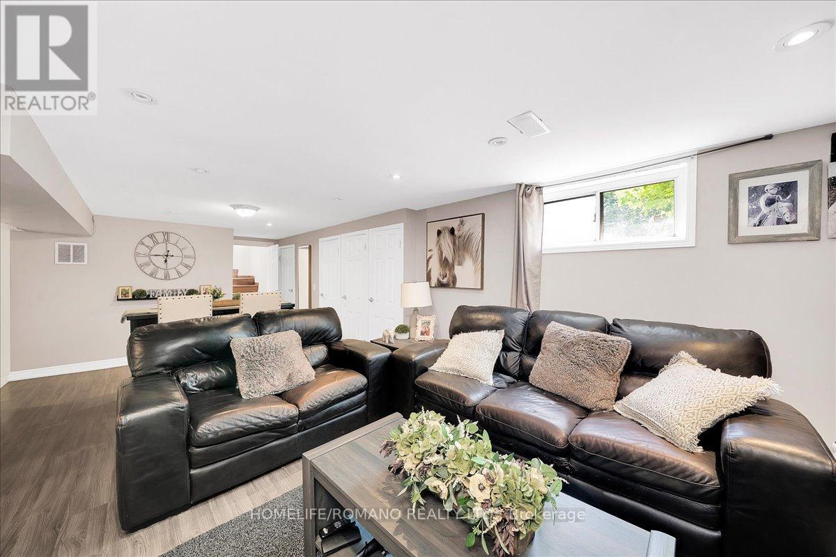 5 CUFFLEY CRESCENT S - 28