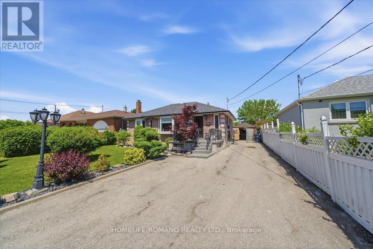 5 CUFFLEY CRESCENT S - 50