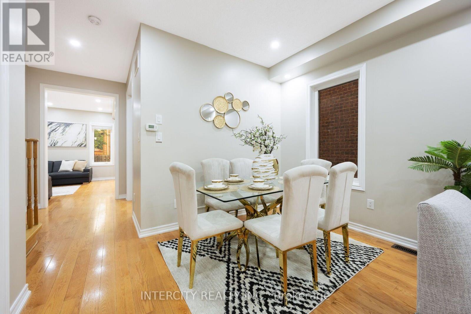 162 HOLMES CRESCENT - Image 10