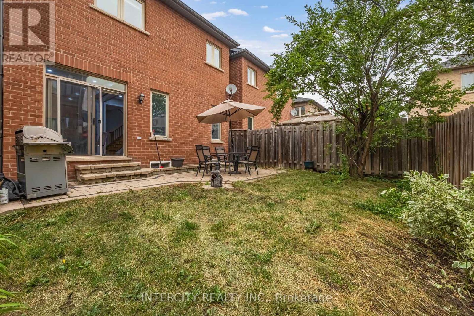 162 HOLMES CRESCENT - Image 48
