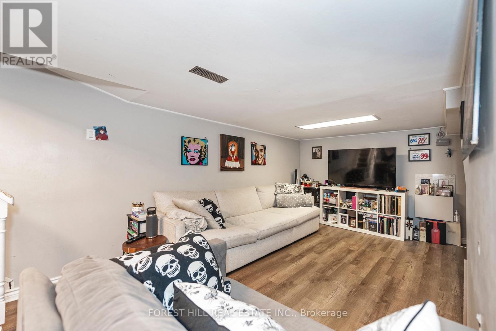 413 WESTMORELAND AVENUE N - Image 10