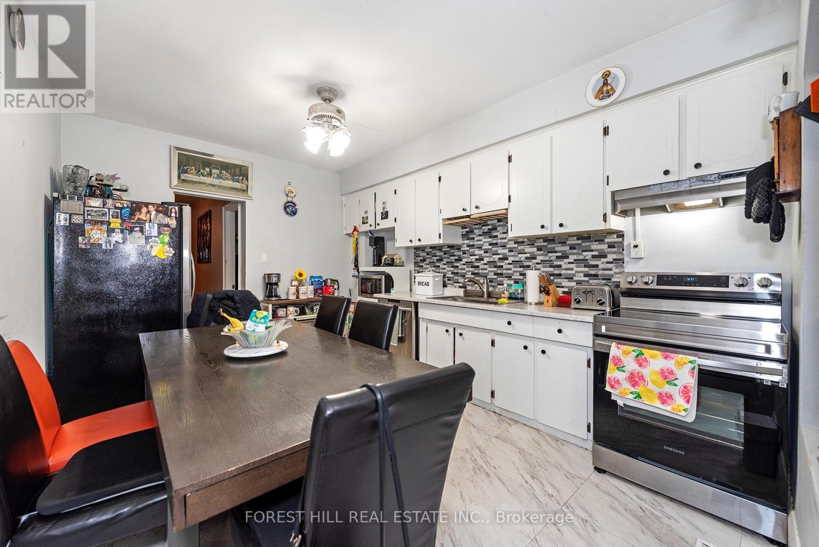 413 WESTMORELAND AVENUE N - 2