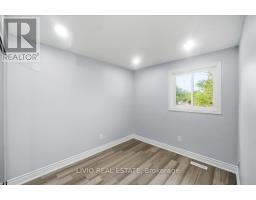 4002 Brandon Gate Drive, Mississauga, ON L4T3N4 Photo 22