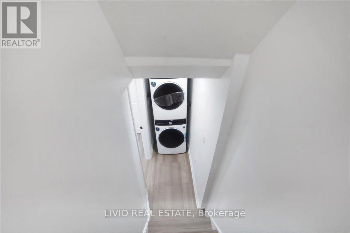 4002 BRANDON GATE DRIVE - Image 33