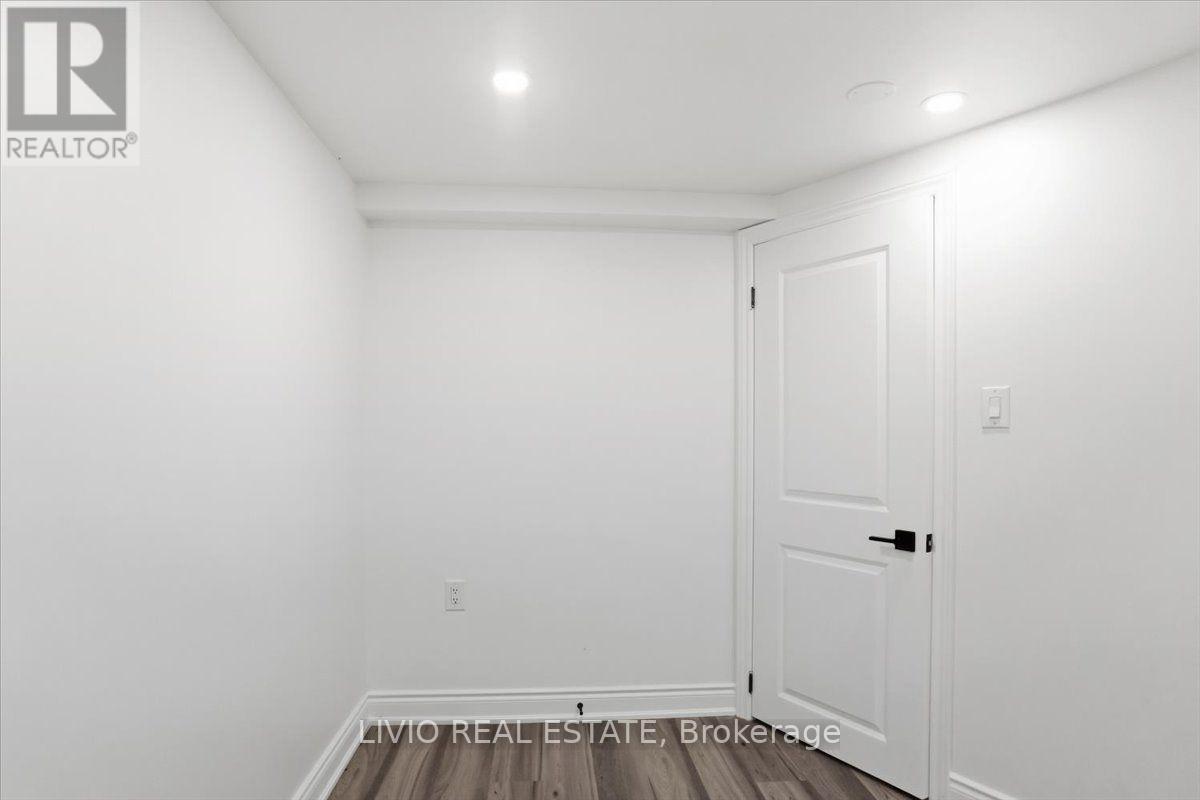 4002 BRANDON GATE DRIVE - 34
