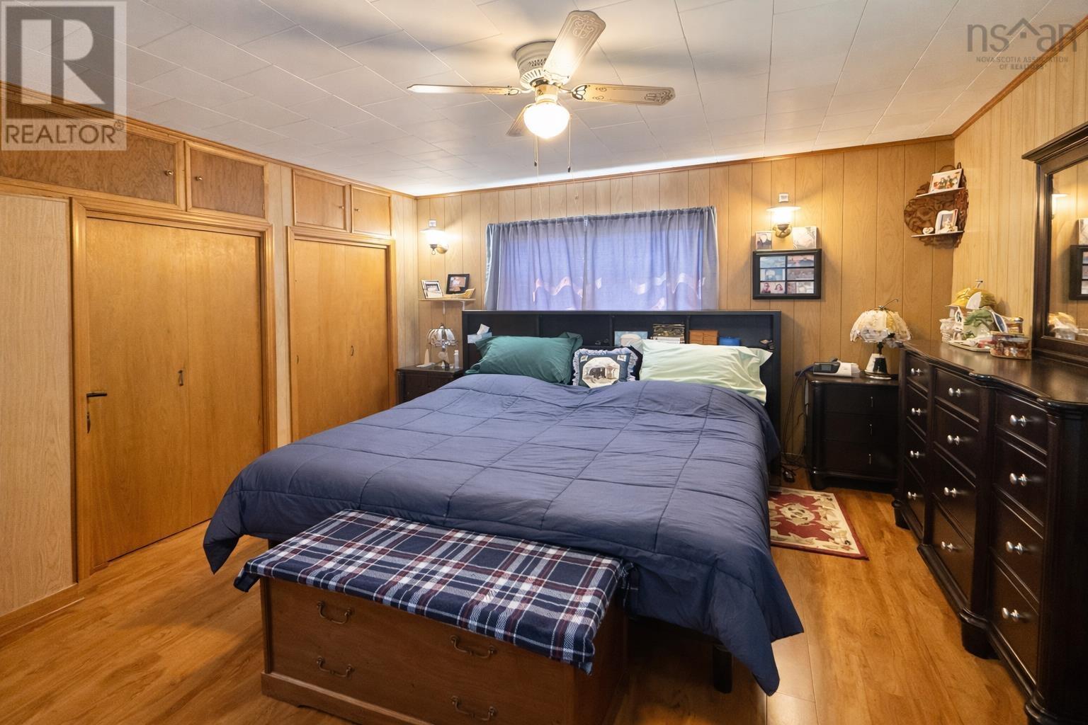 2252 Highway 1 - 16
