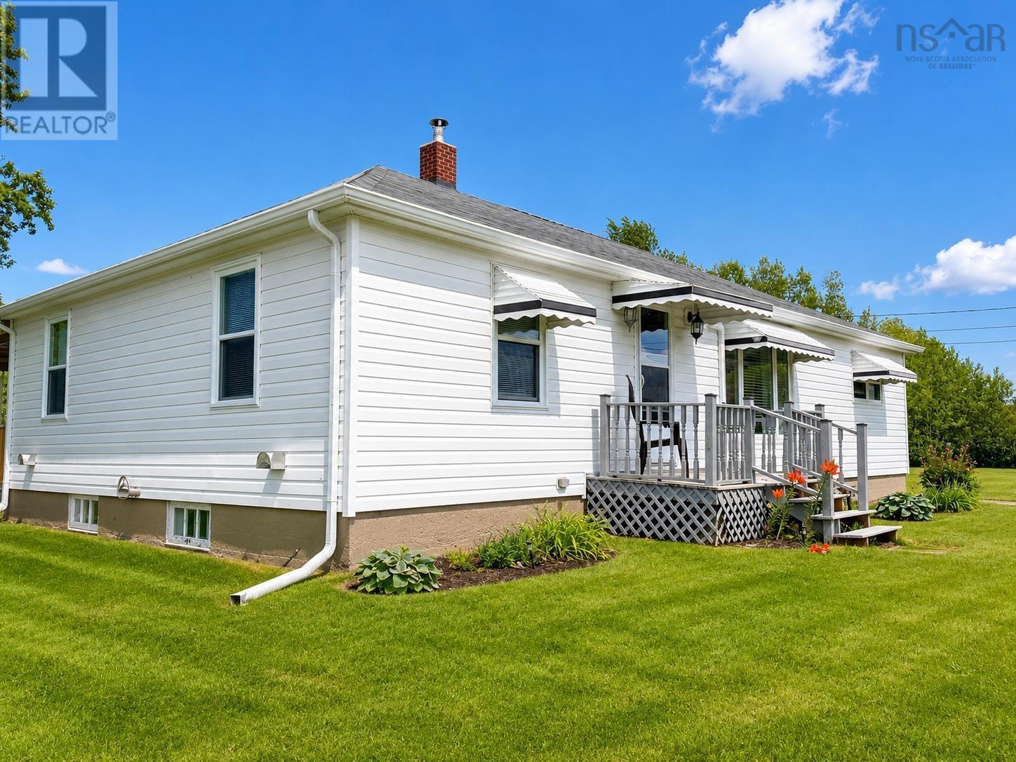 2252 Highway 1 - 2