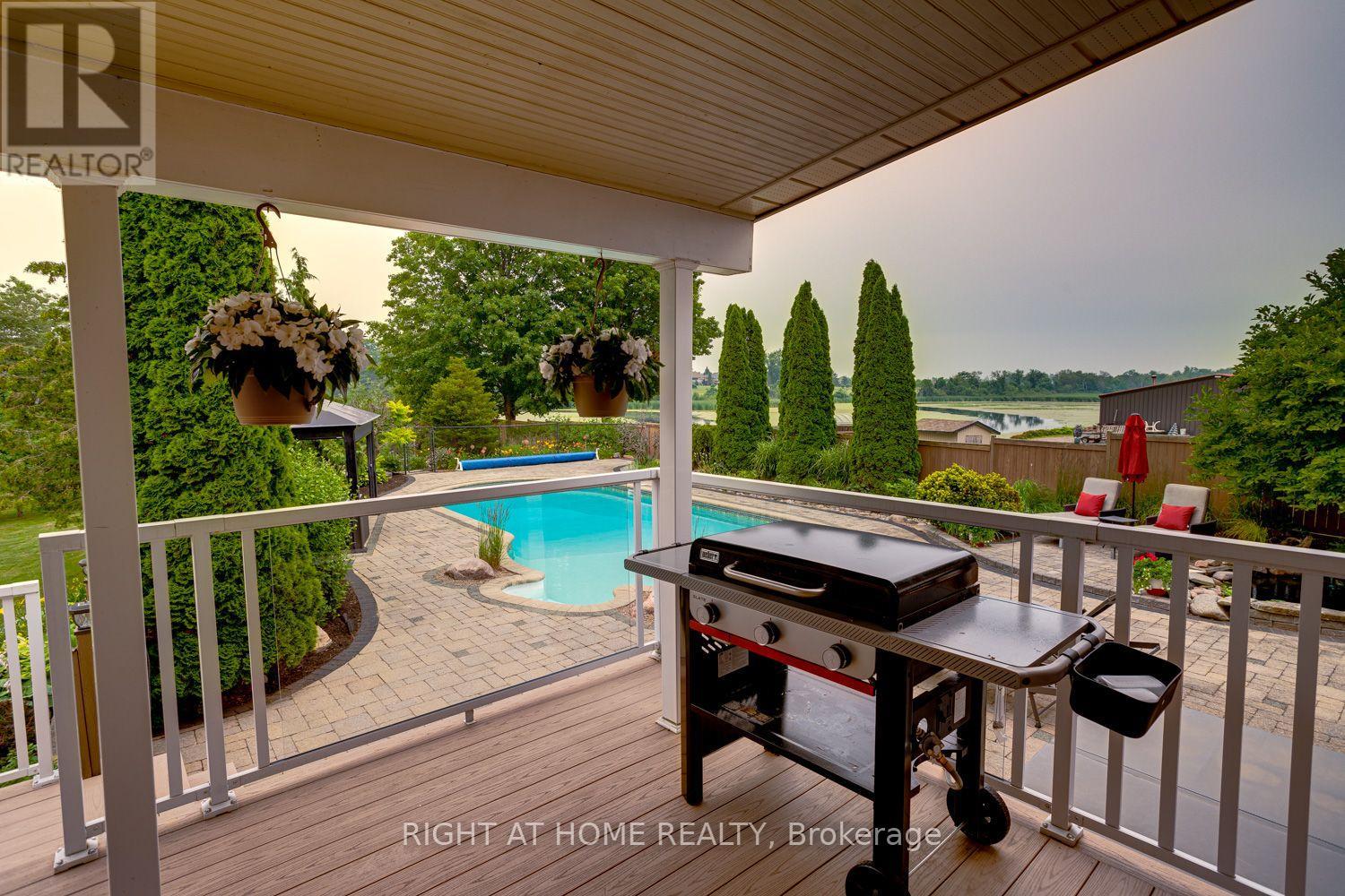 63 ROBINGLADE AVENUE - Image 12