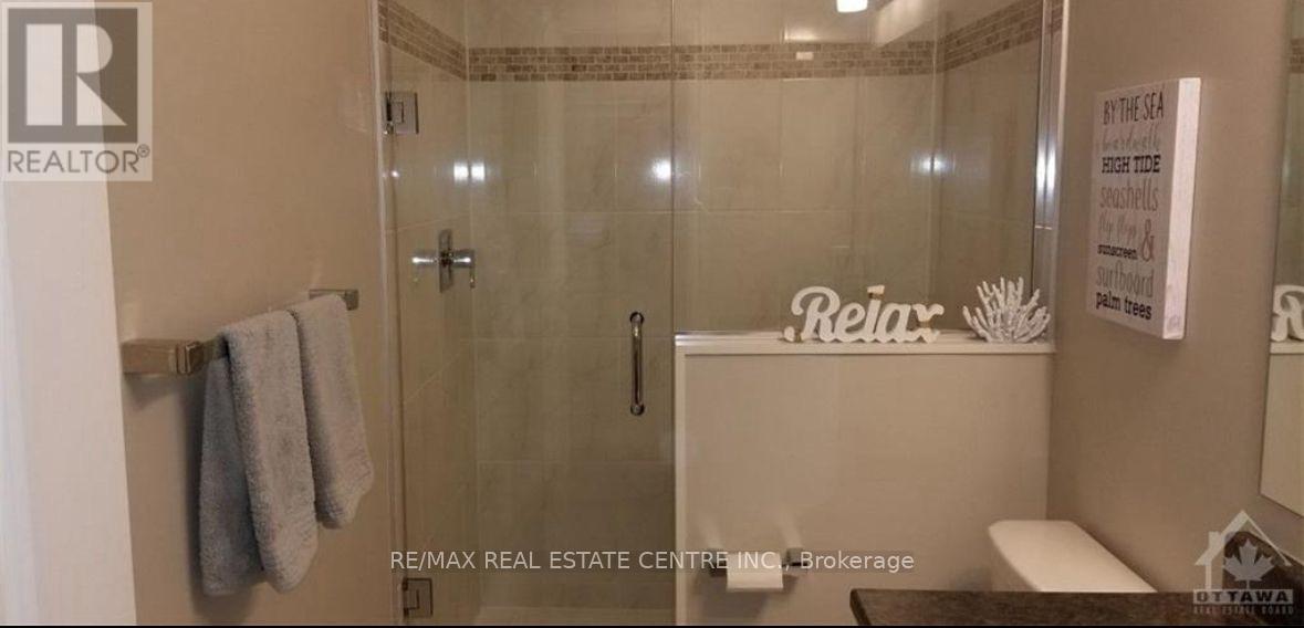 Condos for Rent in Ottawa – 1924 MAPLE GROVE, Ottawa – By Peter Sagos - Image 9
