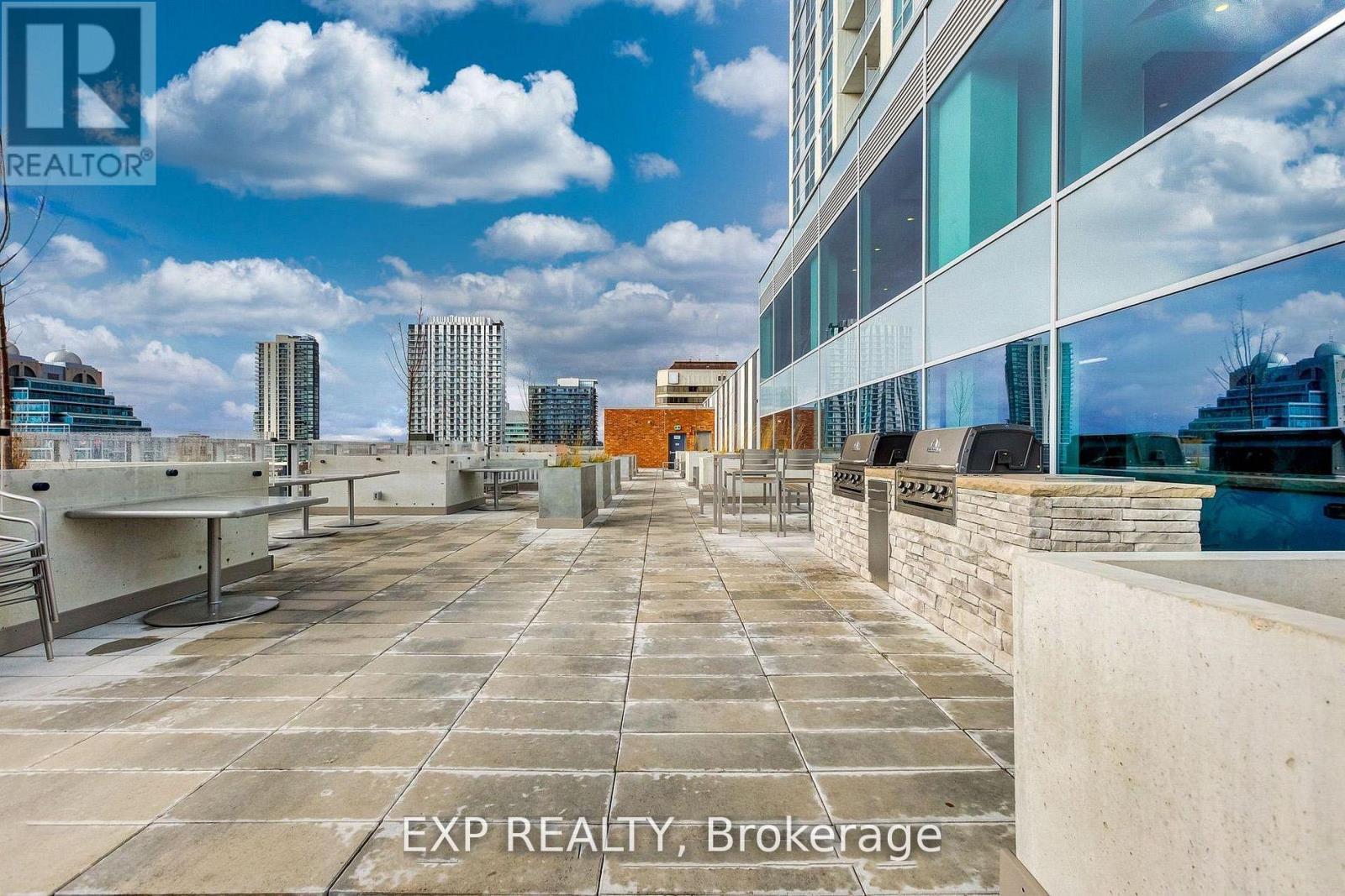 #1010 60 FREDERICK STREET N - 21
