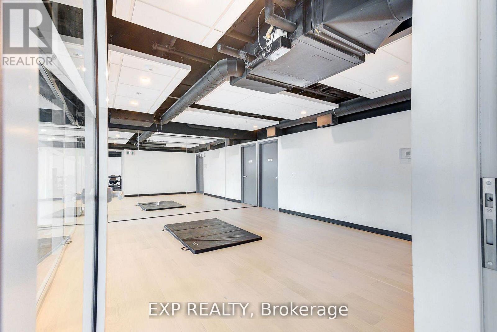 #1010 60 FREDERICK STREET N - 25