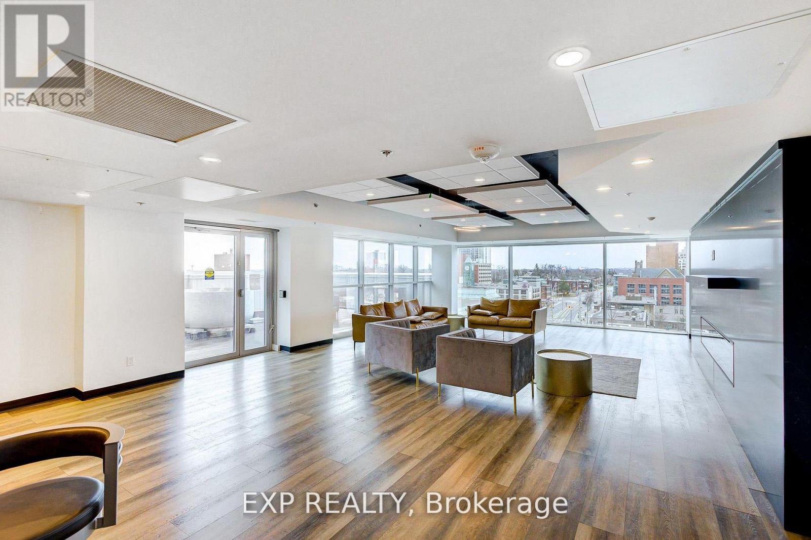 #1010 60 FREDERICK STREET N - 30