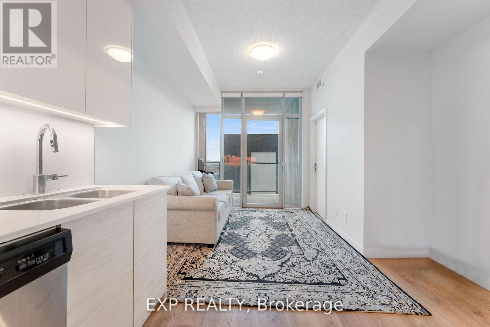 #1010 60 FREDERICK STREET N - 5