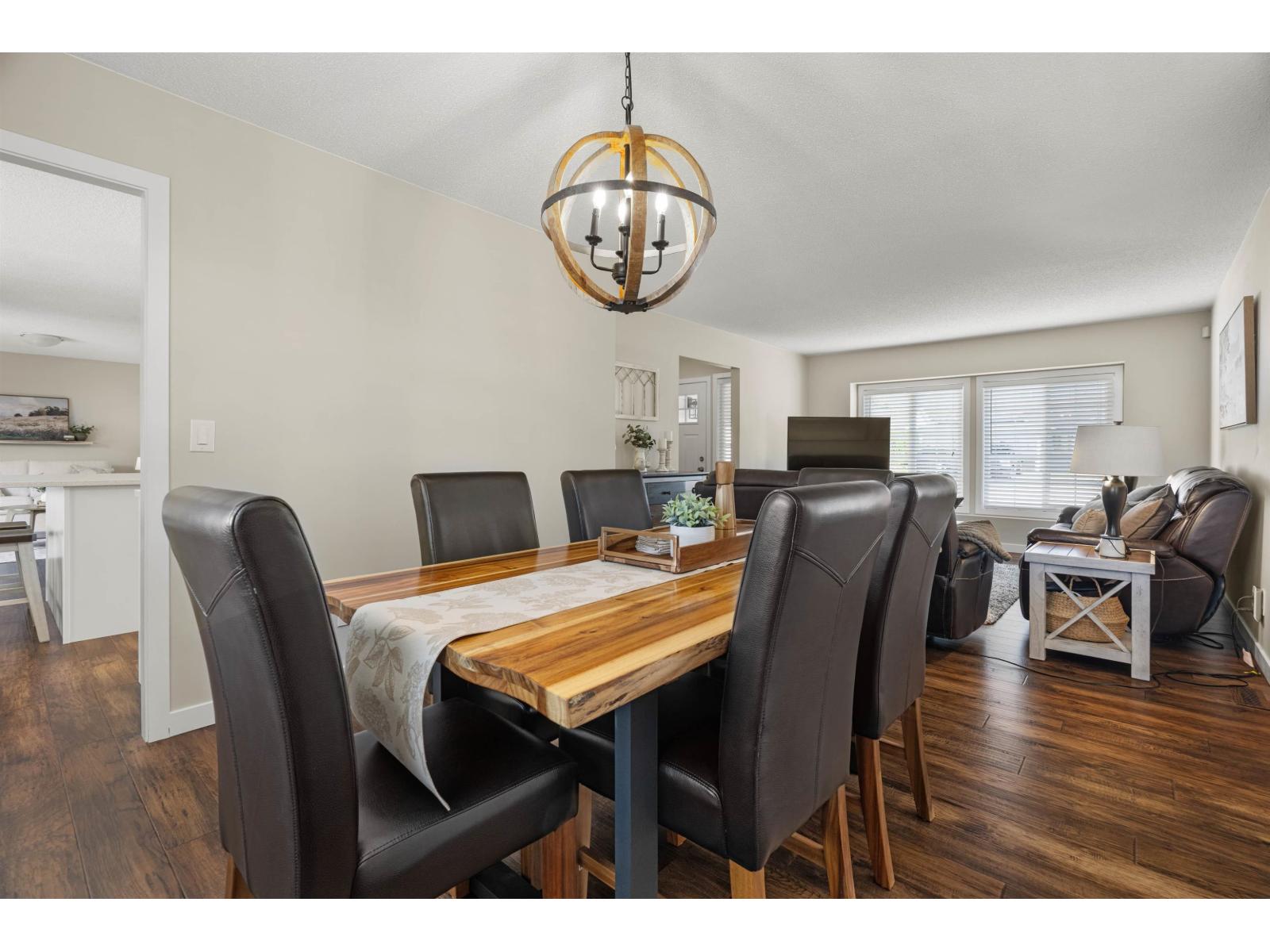 3 Bed, 3 Bath House for Sale in Chilliwack – 5822 KATHLEEN DRIVE, Sardis South, Chilliwack – MLS# R3146988 - Image 8